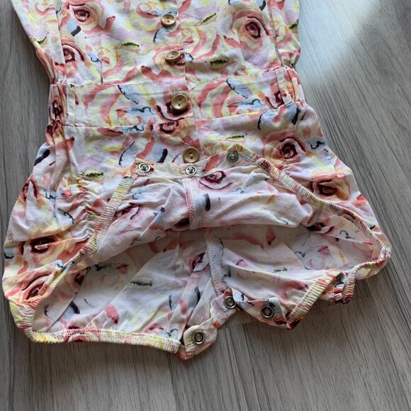 Lacey Lane Rose Pucker Romper - Picture 7 of 9